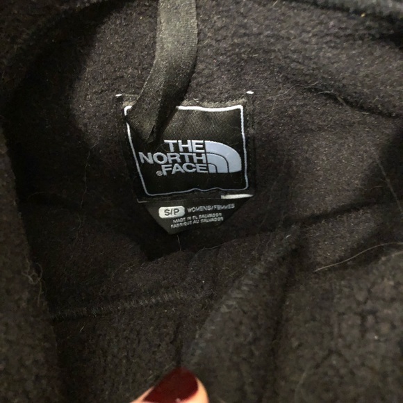 North Face Women’s Fleece - Picture 3 of 4